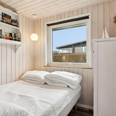 Gyrid - 150m From The Sea By Interhome Rønde